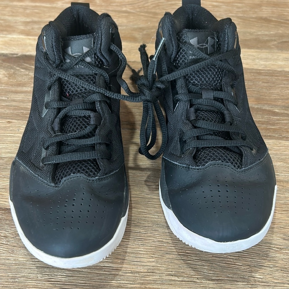 Women’s Under Armour Jet 9
